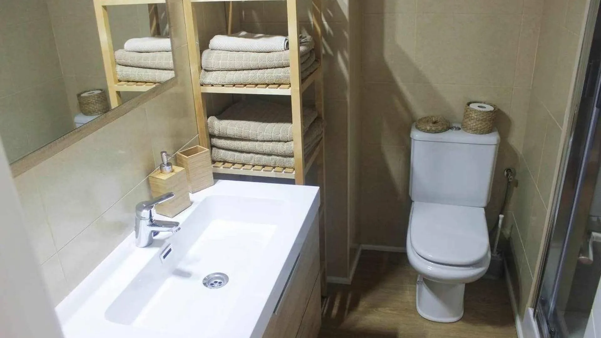 Vivendos - Ma07 - Sostoa Apartment Malaga 0*,  Spain
