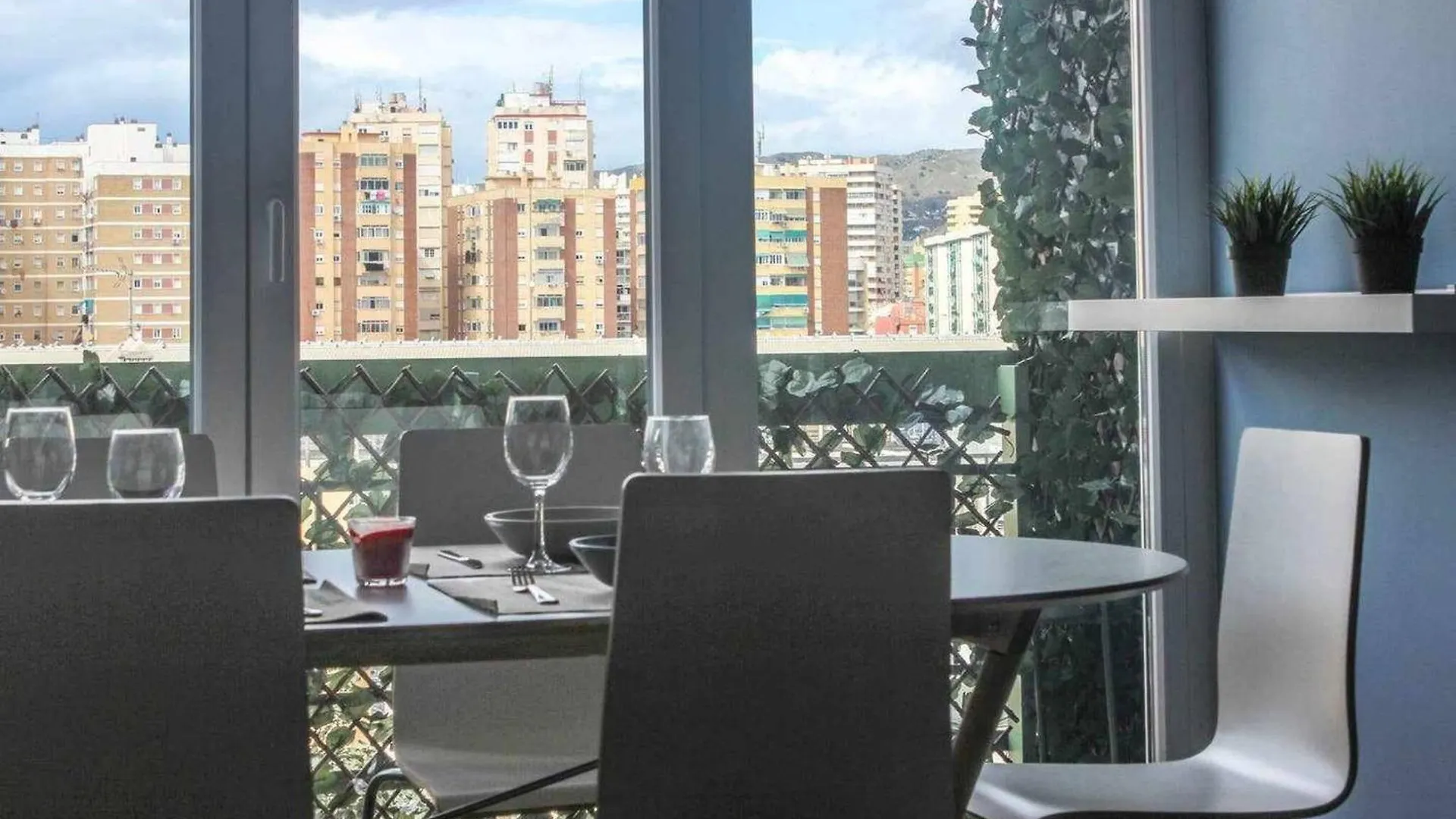 Vivendos - Ma07 - Sostoa Apartment Malaga